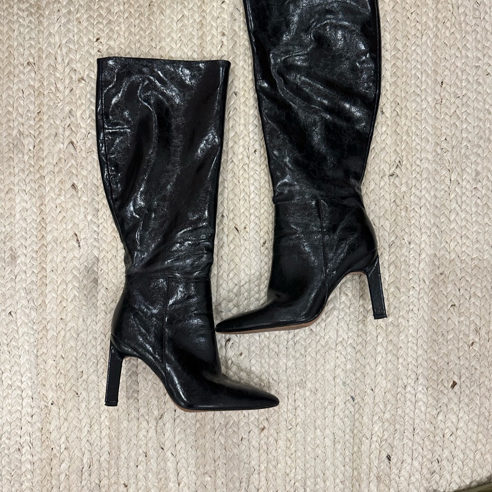 Black Knee high boots